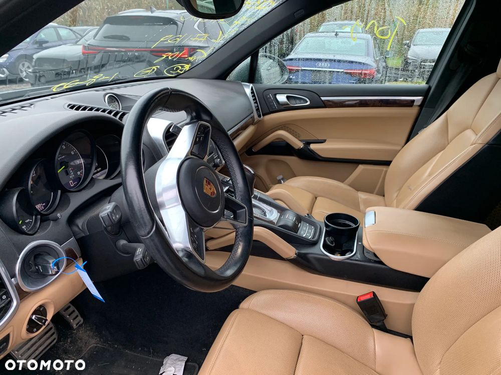 Porsche Cayenne S e-Hybrid Platinum Edition - 15