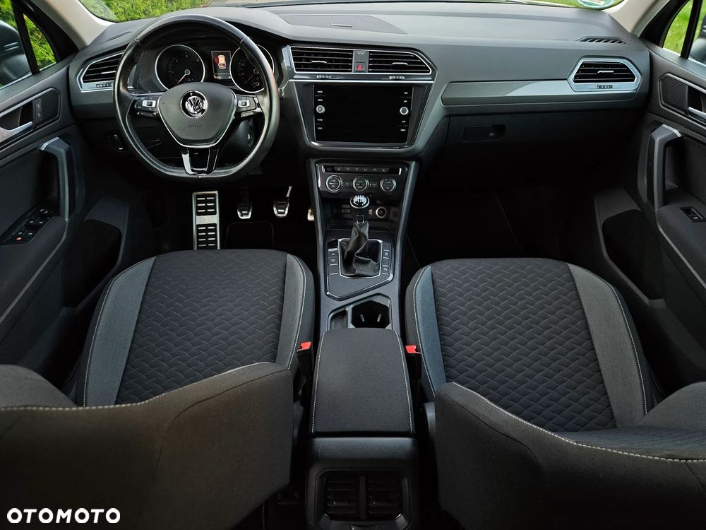 Volkswagen Tiguan 2.0 TDI SCR Join - 22