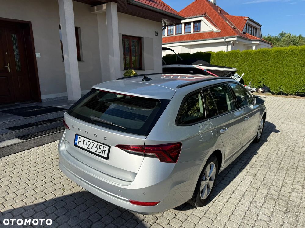 Skoda Octavia 2.0 TDI DSG Ambition - 4