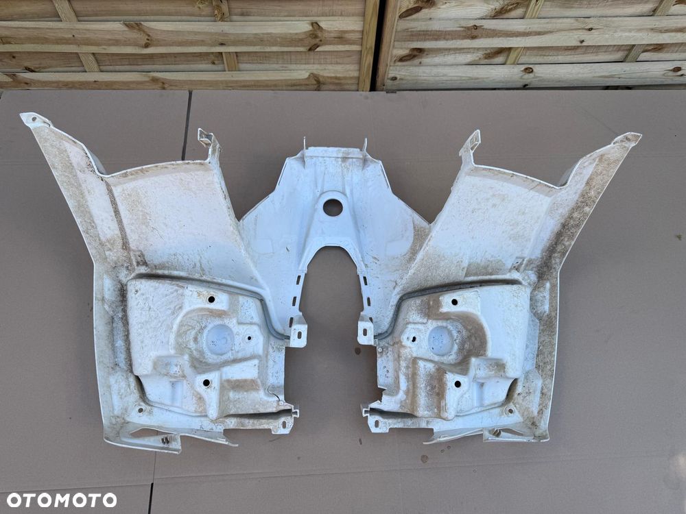 Przedni plastik owiewka Polaris Sportsman 570 2015+ - 11