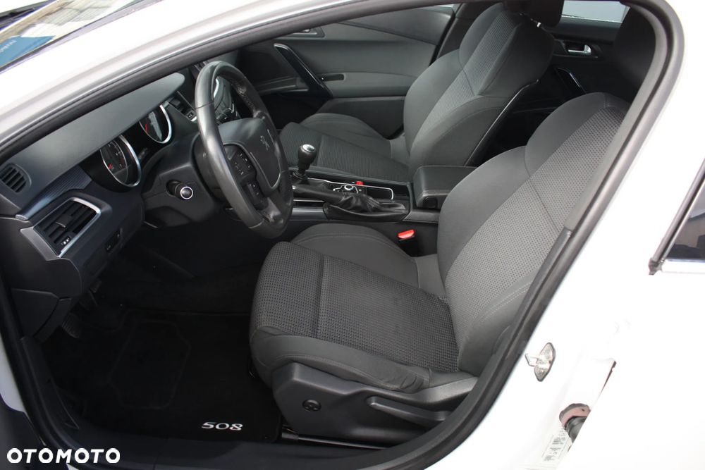 Peugeot 508 155 THP Style - 17