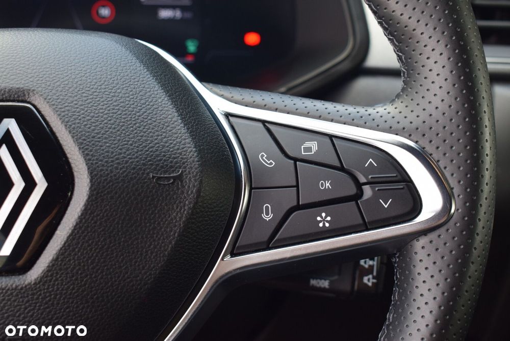 Renault Captur - 28