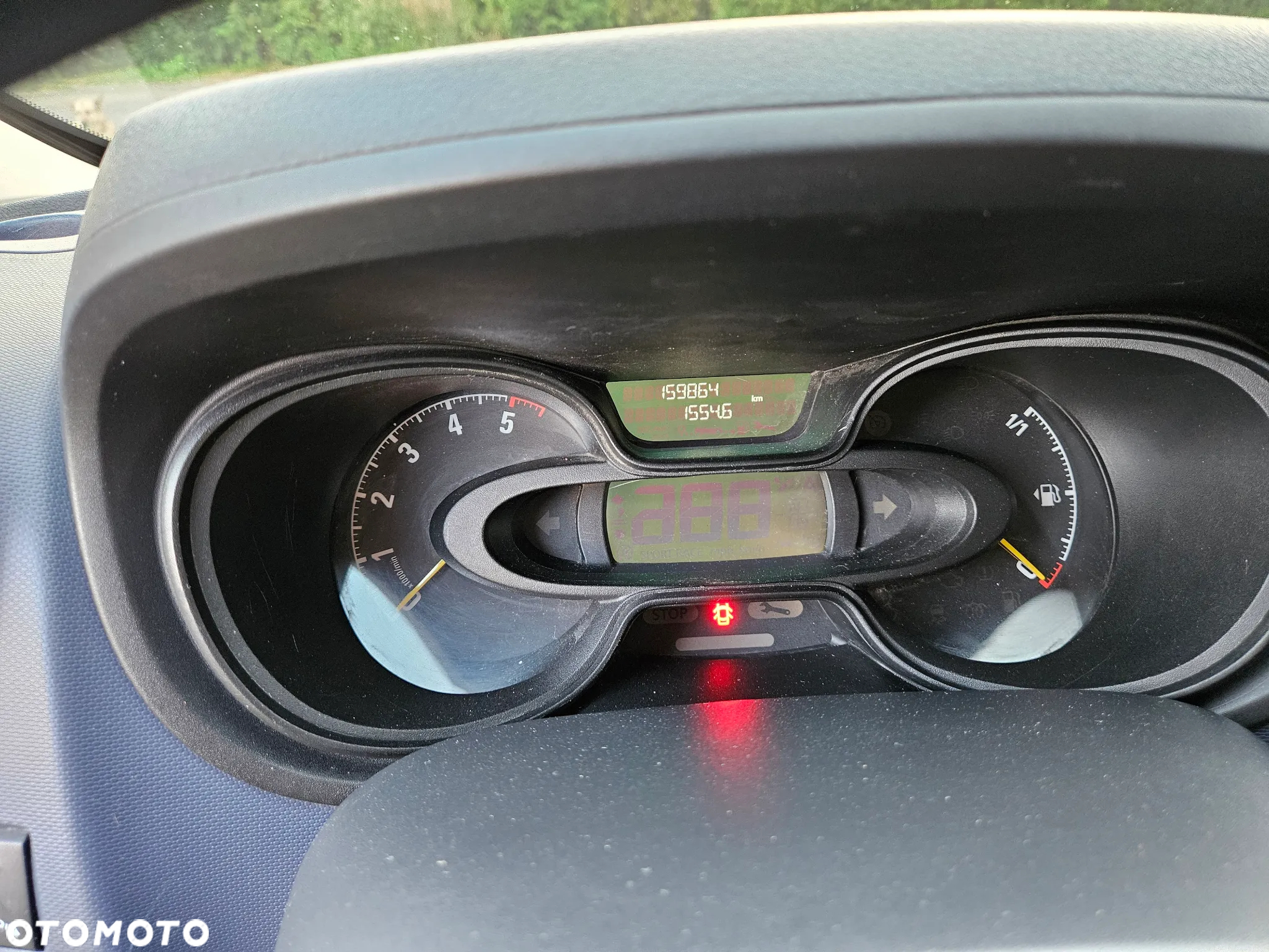 Opel Vivaro - 8