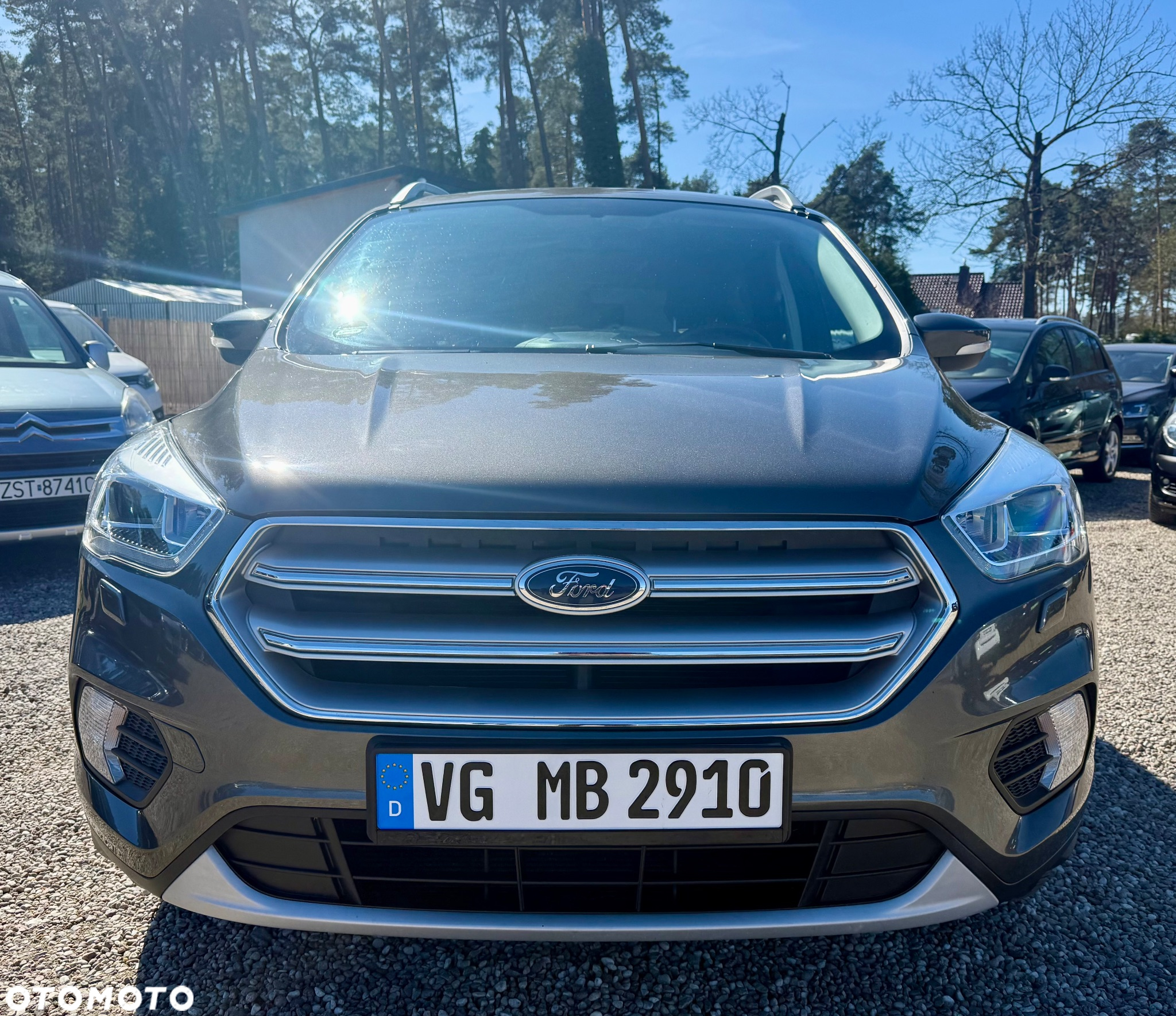 Ford Kuga 1.5 EcoBoost 2x4 Trend - 3