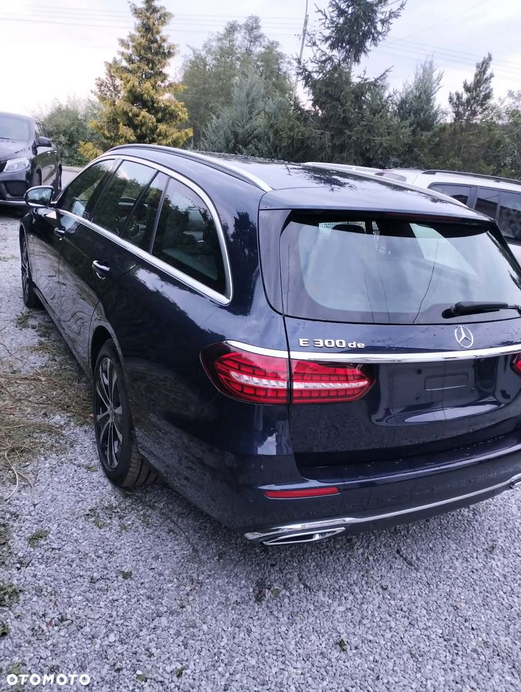 Mercedes-Benz Klasa E 300 de 9G-TRONIC Avantgarde - 4