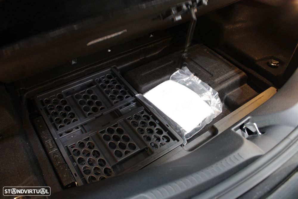 Mercedes-Benz E 220 - 55