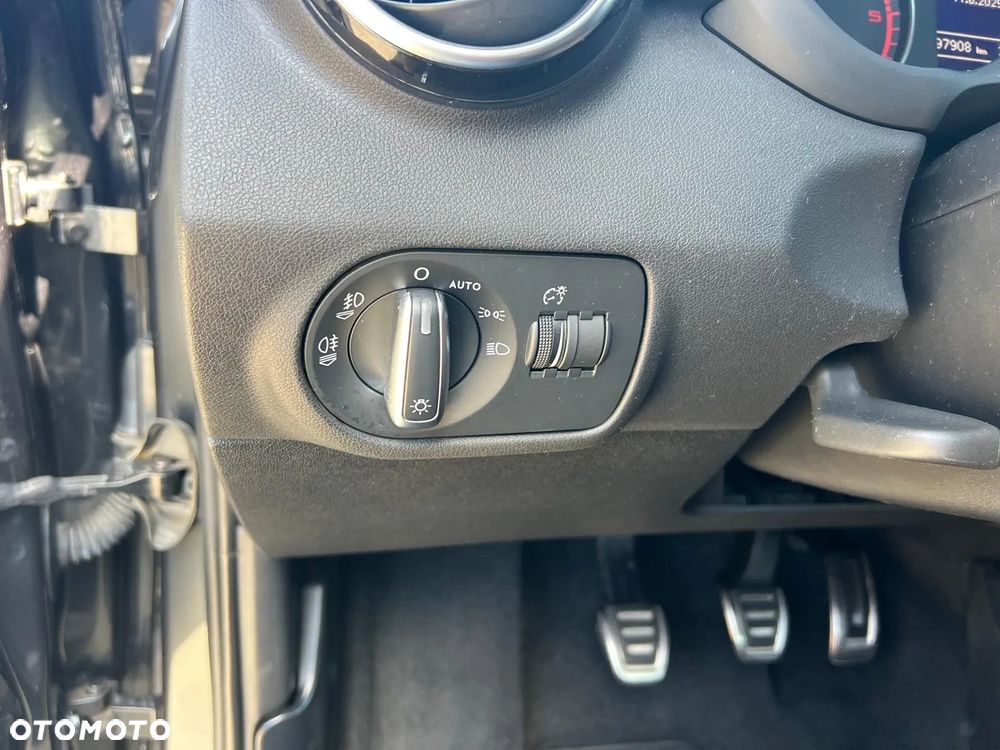 Audi A1 Sportback 1.4 TDI - 17