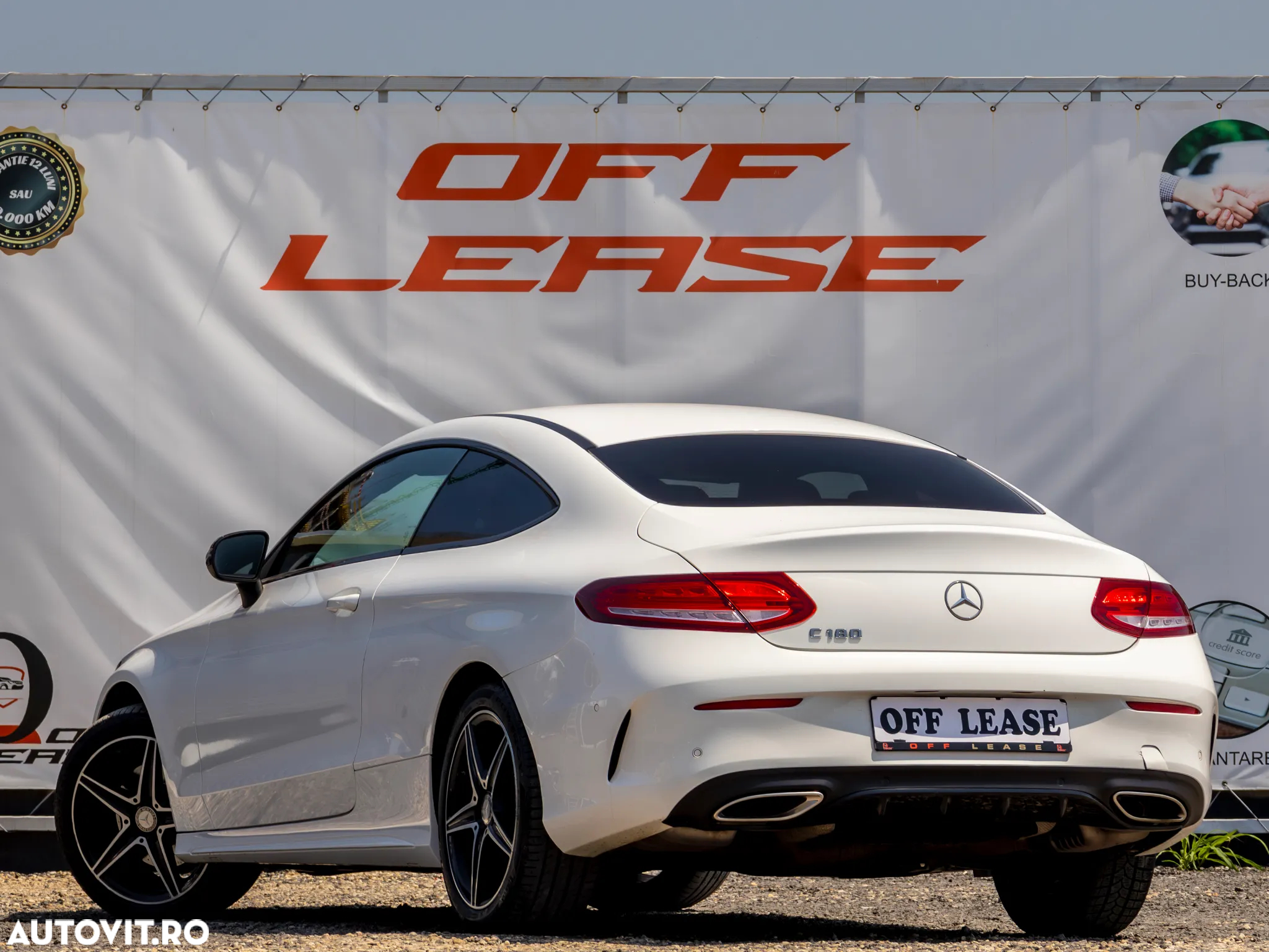 Mercedes-Benz C 180 Coupe 7G-TRONIC AMG Line - 3