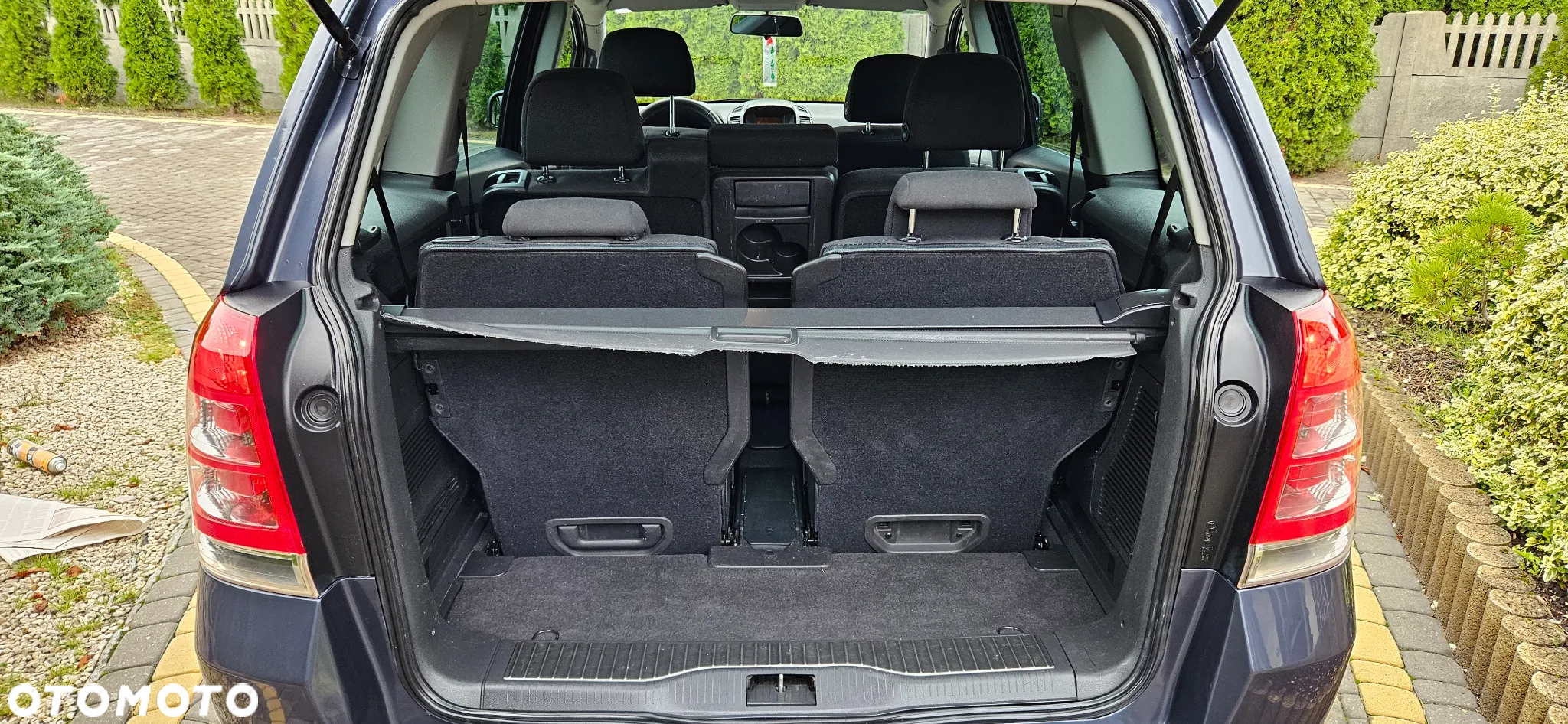 Opel Zafira 1.8 Design Edition - 13