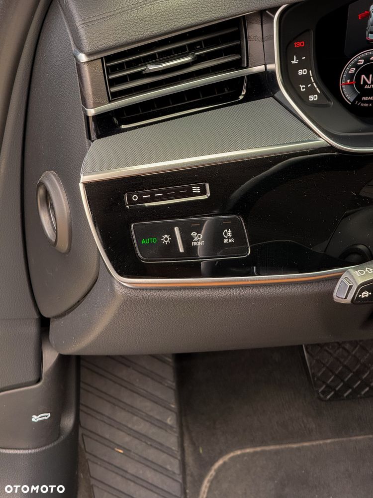 Audi A8 55 TFSI mHEV Quattro Tiptr - 17