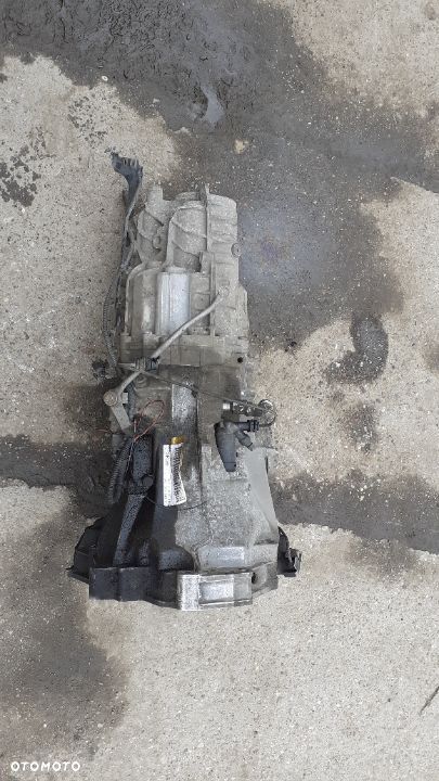 Skrzynia biegów Audi A6 C6 0A2 300 040L  3P59 - 1