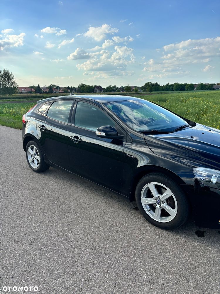 Volvo V40 D2 Momentum - 5
