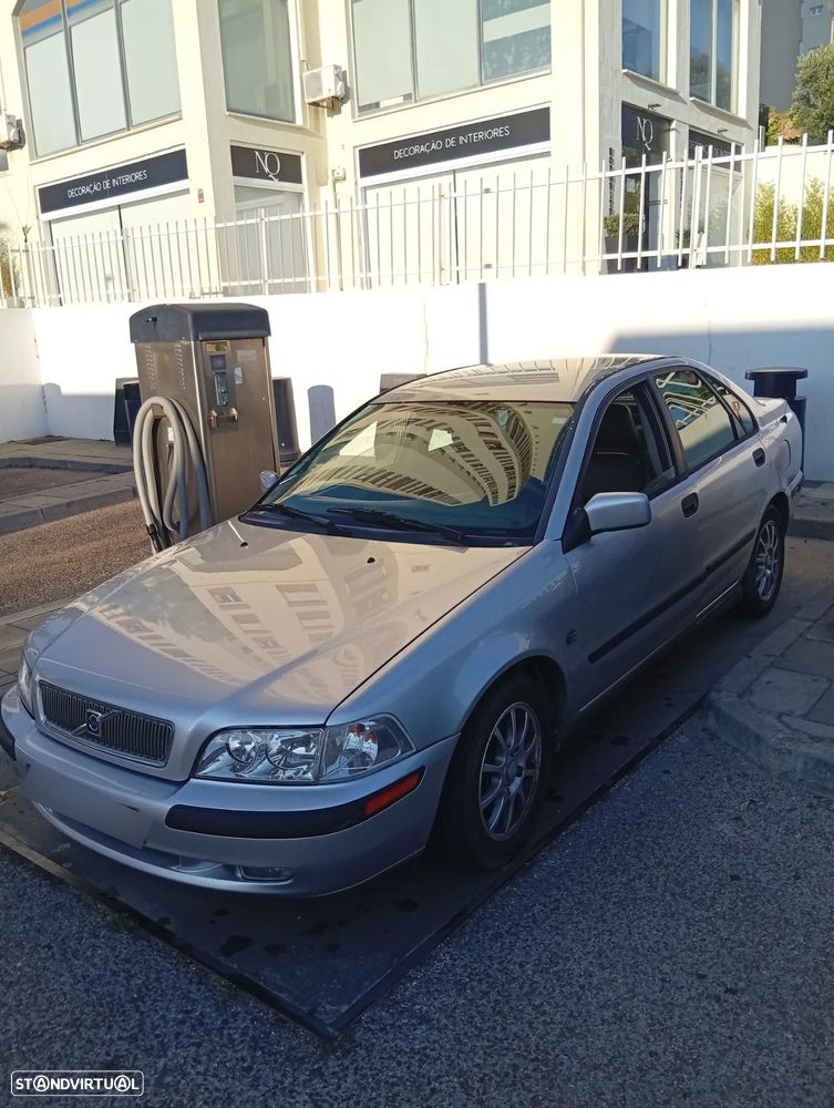 Volvo S40 1.9 D CR - 3