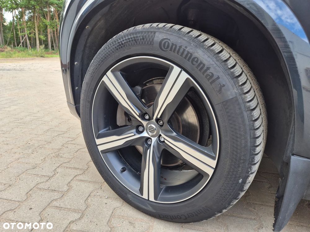Volvo XC 90 D5 AWD Geartronic RDesign - 17