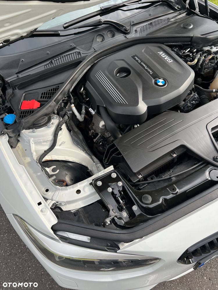 BMW Seria 1 - 21