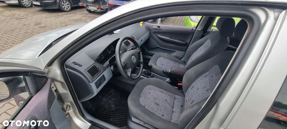 Skoda Fabia 1.4 16V Classic - 9