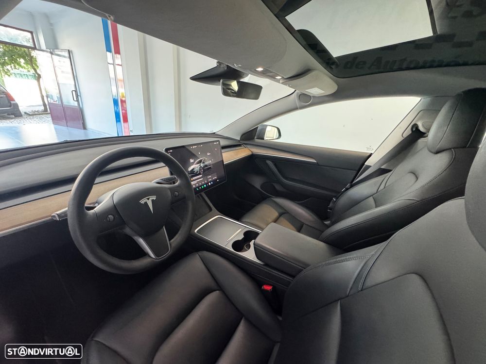 Tesla Model 3 Long Range Tração Traseira - 22