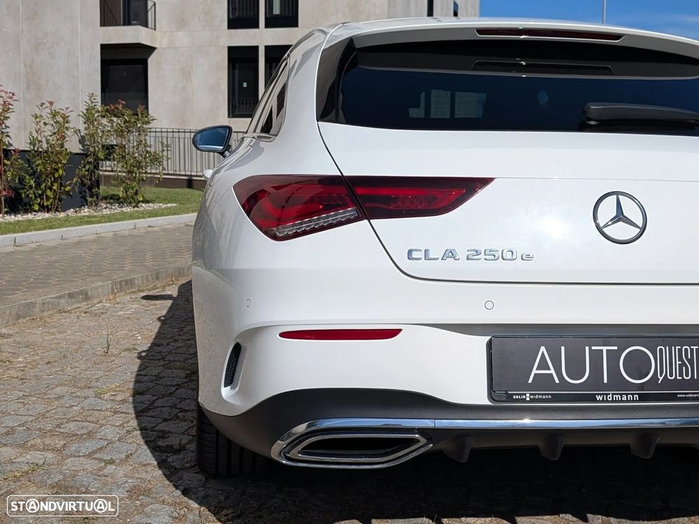 Mercedes-Benz CLA 250 e Shooting Brake 8G-DCT AMG Line Advanced Plus - 13