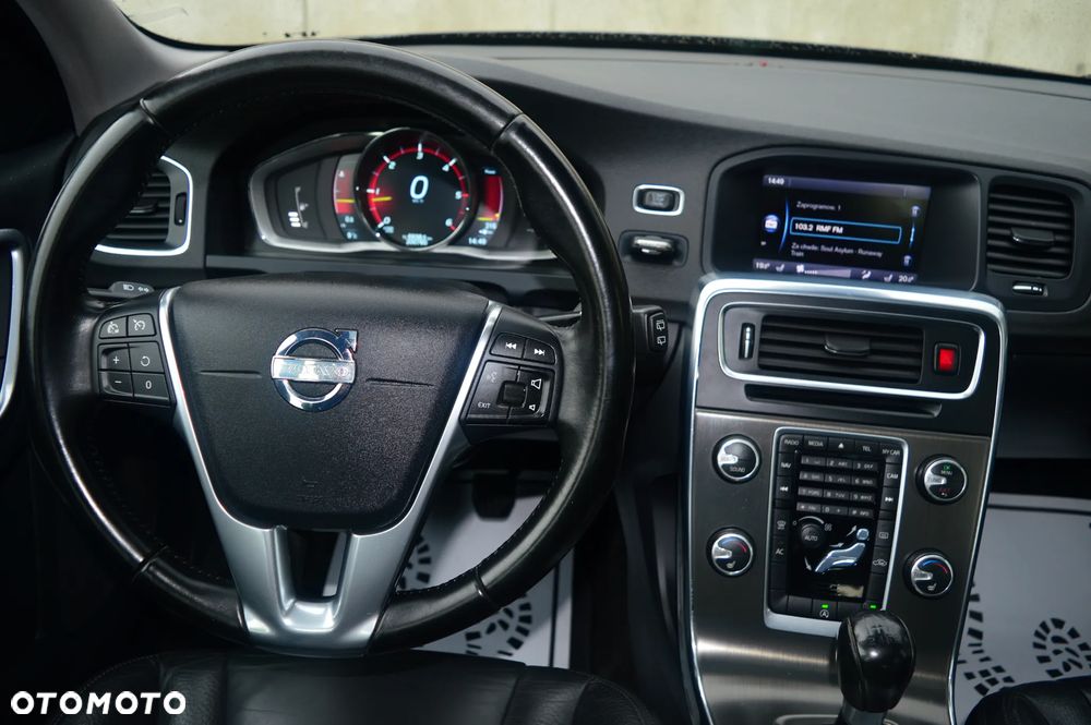 Volvo V60 - 16