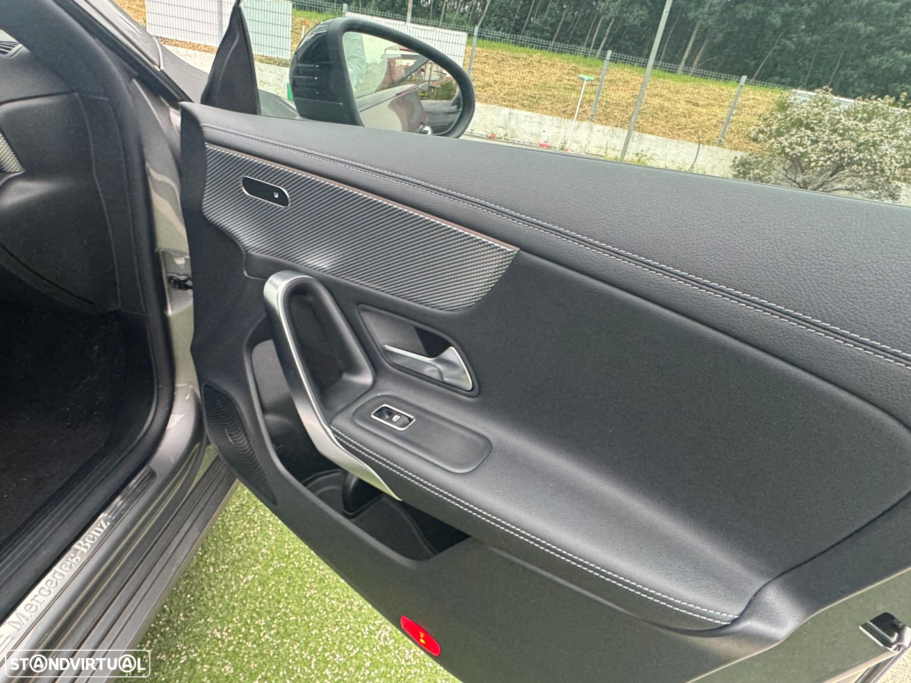 Mercedes-Benz CLA 250 e Progressive - 19