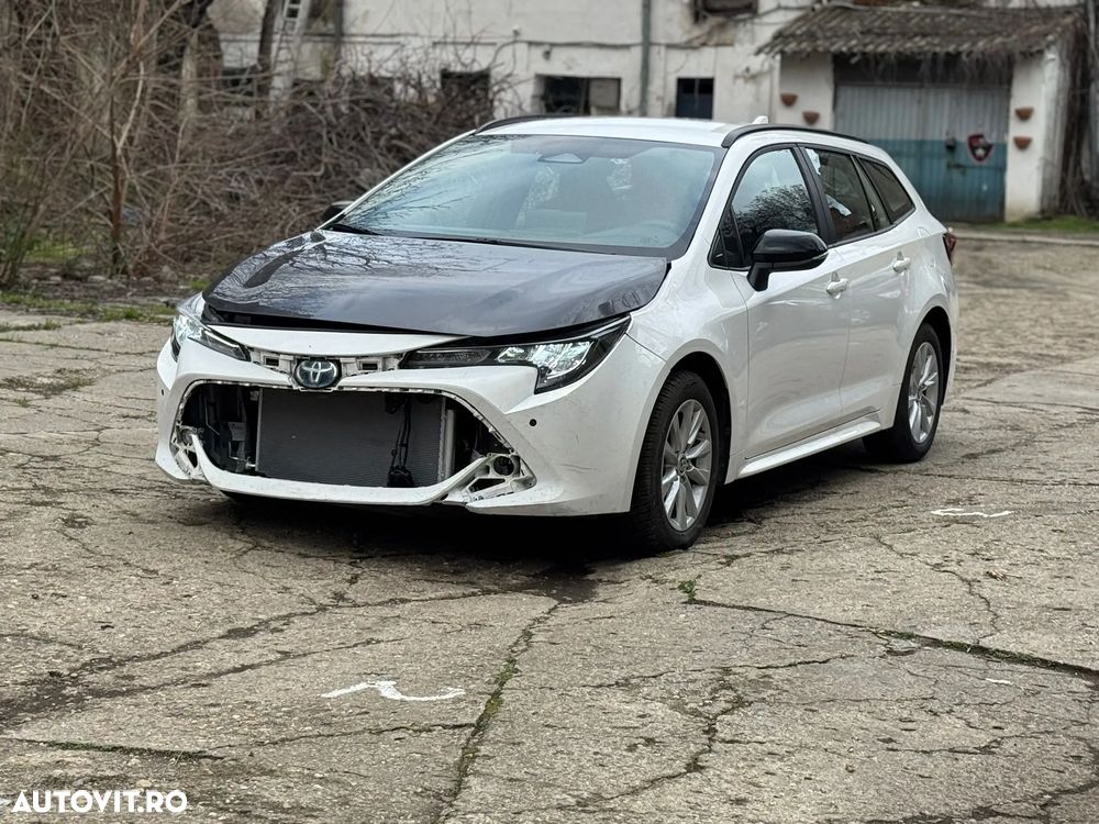 Toyota Corolla 1.8 HSD Business - 2