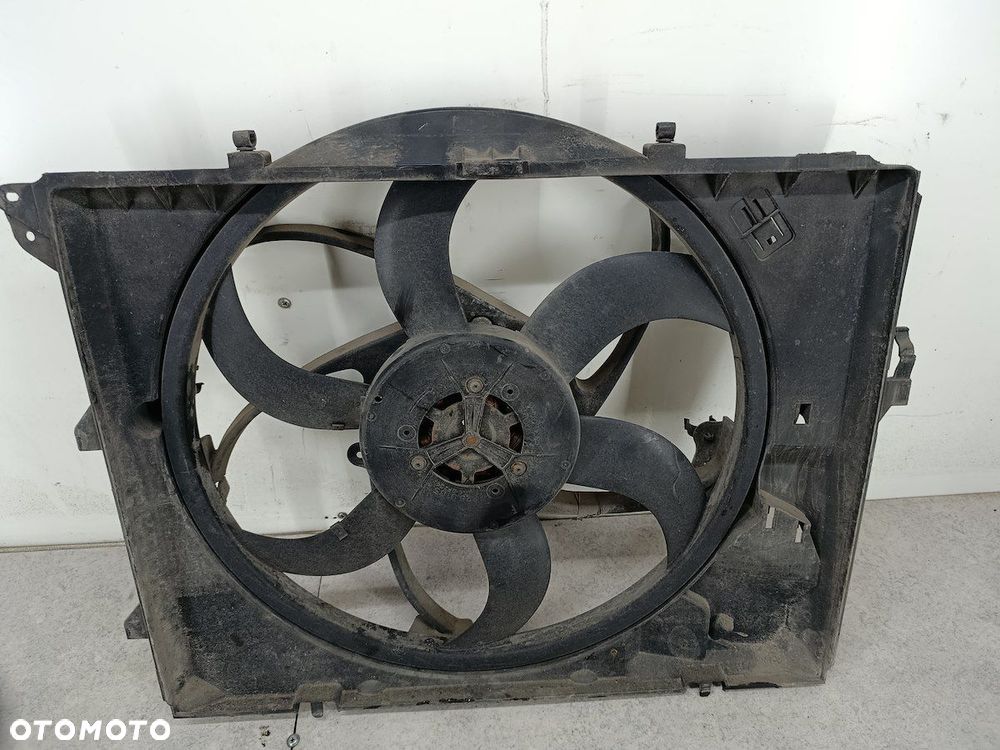 WENTYLATOR CHŁODNICY BMW 3 E90 7523259 6937515 JOHNSON GATE 2.0 16V 320i - 7