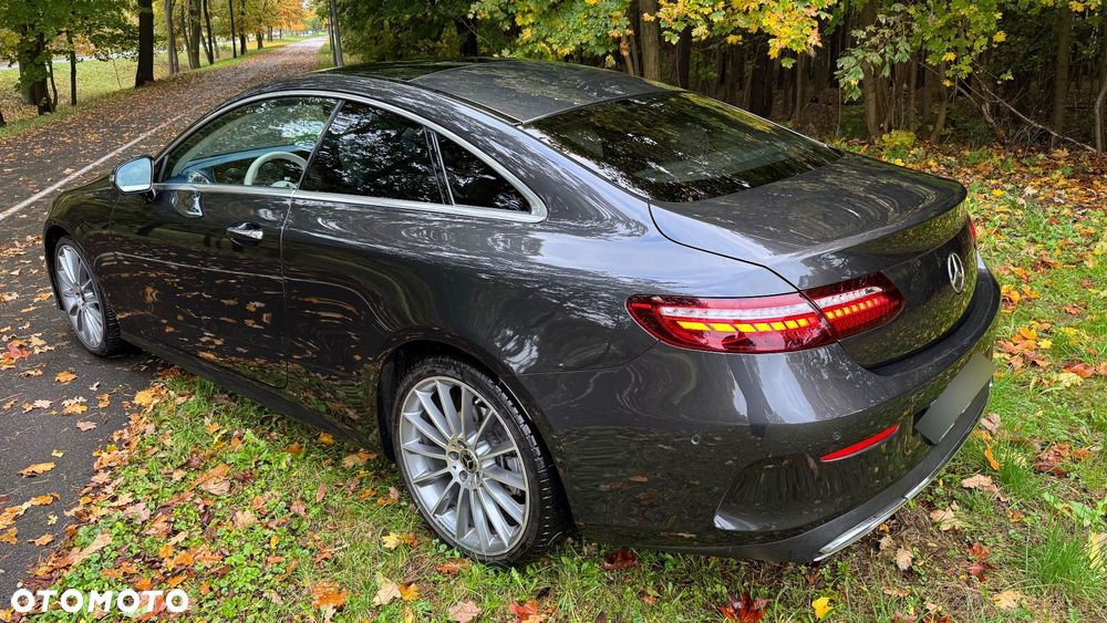 Mercedes-Benz Klasa E 220 d 4-Matic Avantgarde - 32