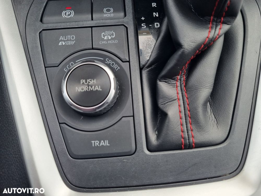 Toyota RAV4 2.5 PHEV VVT-iE 4x4 Style Bi-Tone - 28