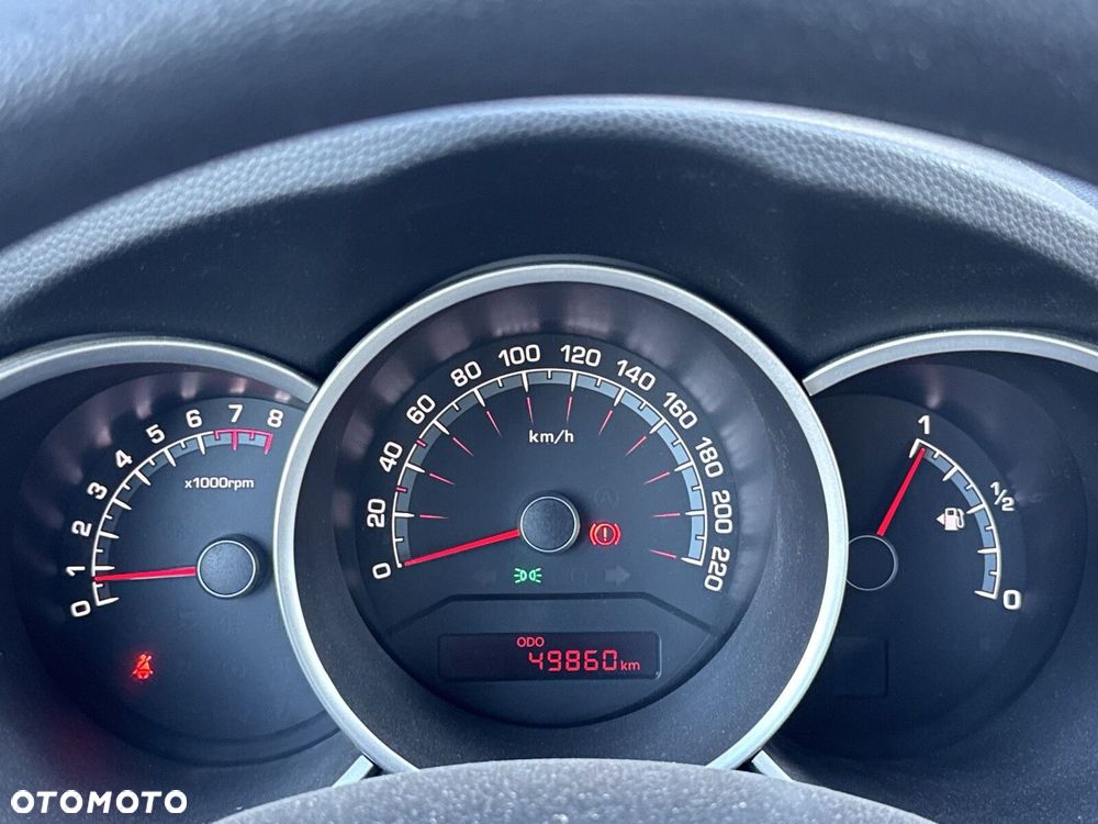 Kia Venga 1.6 M - 21