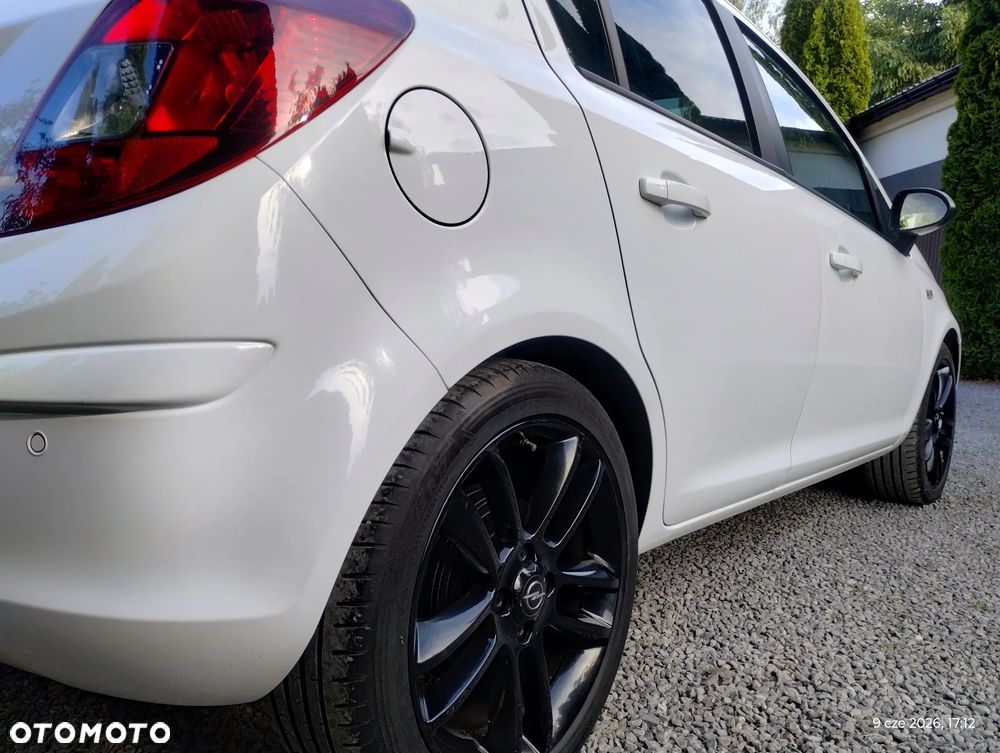 Opel Corsa 1.4 16V Color Edition - 15