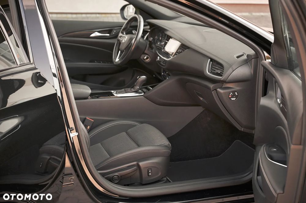 Opel Insignia 2.0 CDTI 4x4 Business Elegance S&S - 24