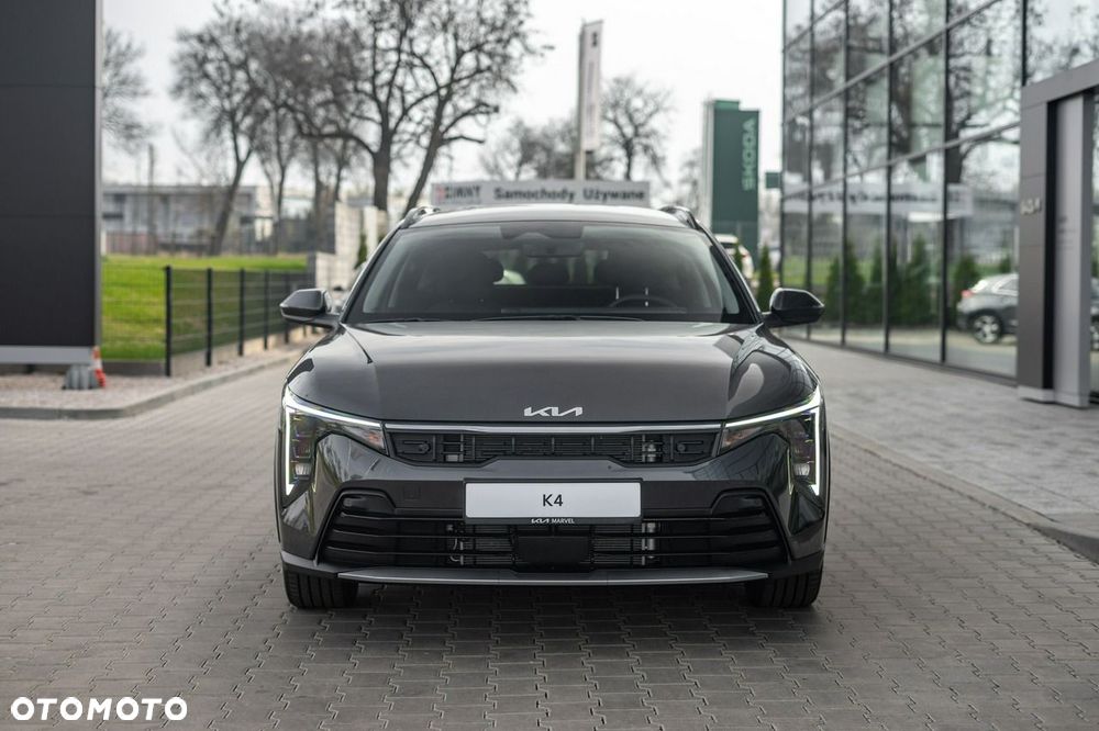 Kia K4 - 5
