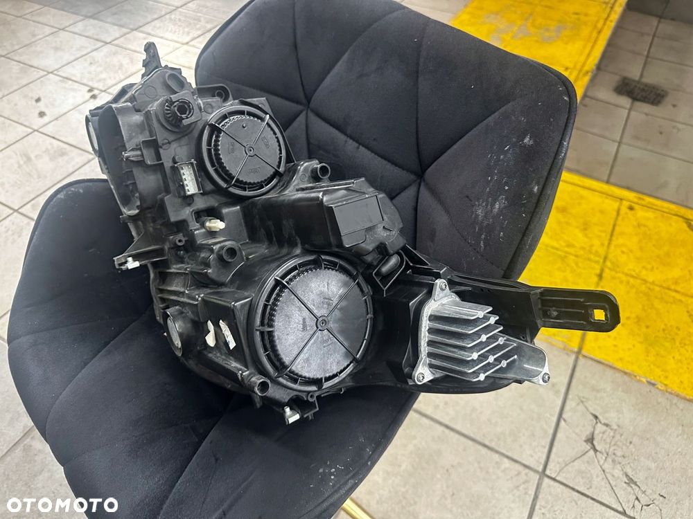 OPEL CROSSLAND X PRAWA LAMPA PRZÓD ZWYKŁA LED KOMPLETNA 13467968 - 8