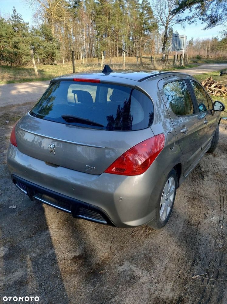 Peugeot 308 - 3