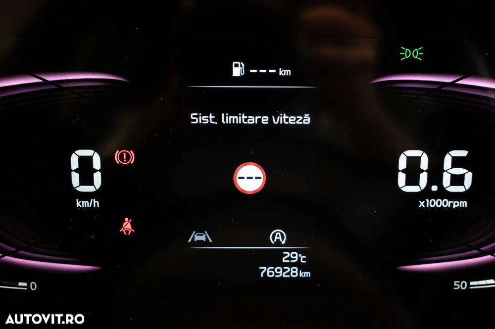 KIA Sportage 2023 — imagine 30