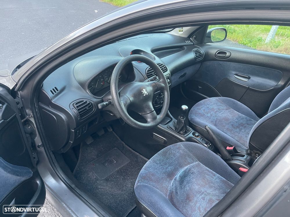 Peugeot 206 1.1 XR - 7