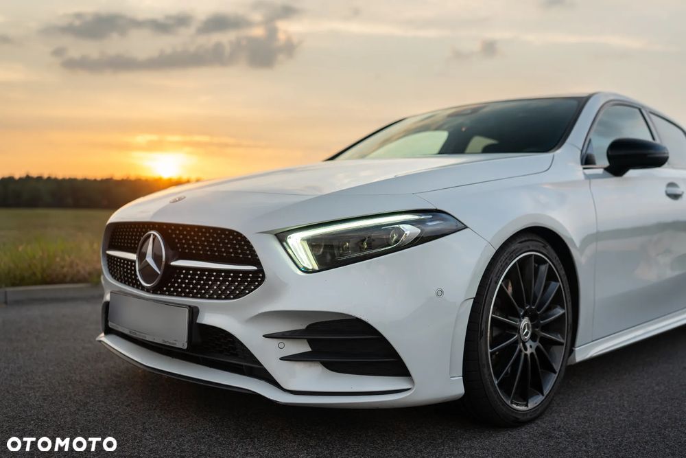 Mercedes-Benz Klasa A 220 d AMG Line 8G-DCT - 4