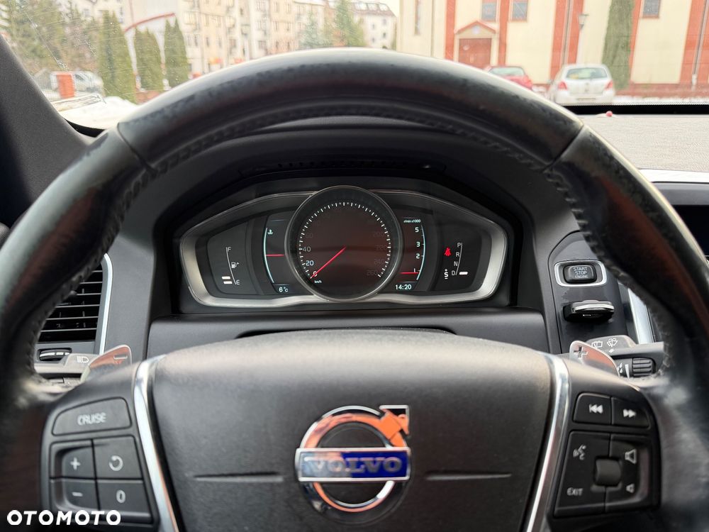 Volvo XC 60 D5 AWD Summum - 23