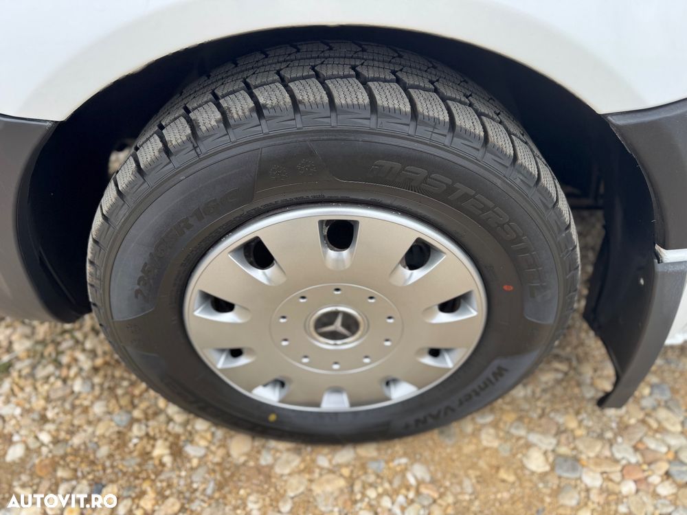 Mercedes-Benz Sprinter 316 Bluetec 9 Locuri - 16
