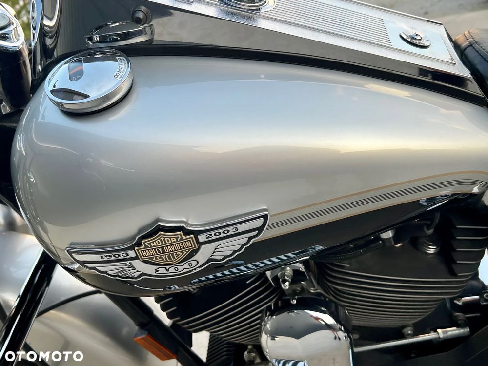 Harley-Davidson Touring Road King - 20