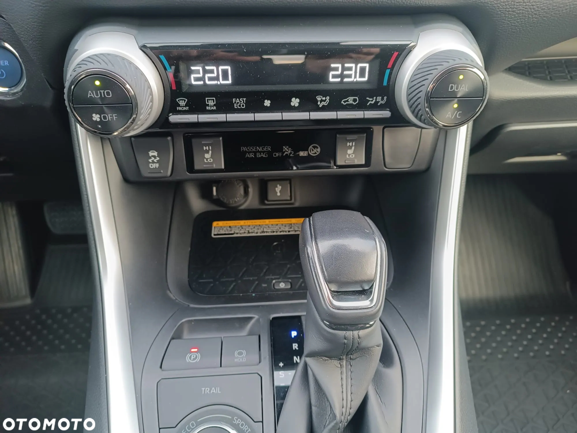 Toyota RAV4 2.5 Hybrid Comfort 4x4 - 25
