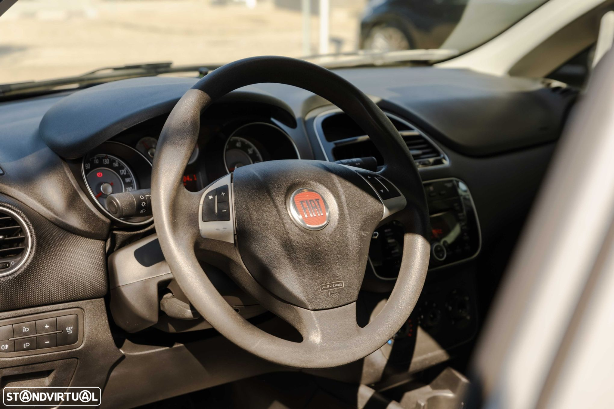 Fiat Grande Punto - 10