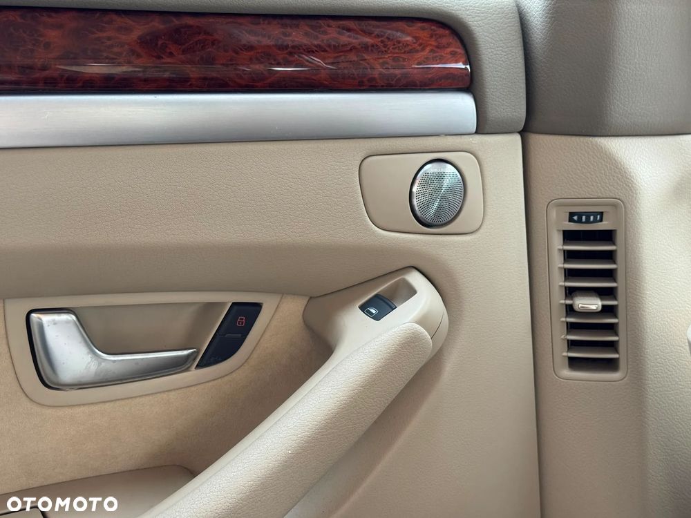 Audi A8 4.2 TDI DPF Quattro - 14
