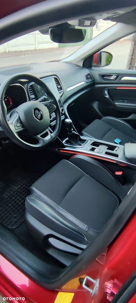 Renault Megane - 8