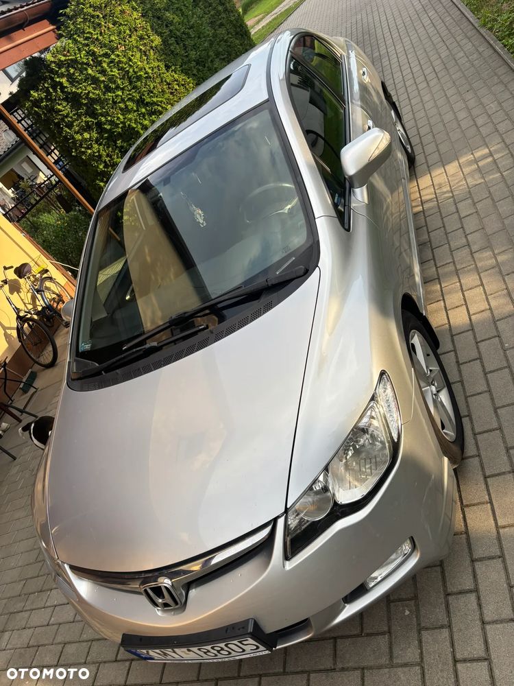 Honda Civic 1.8 Executive - 24