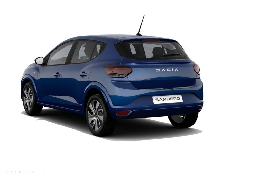 Dacia Sandero - 8