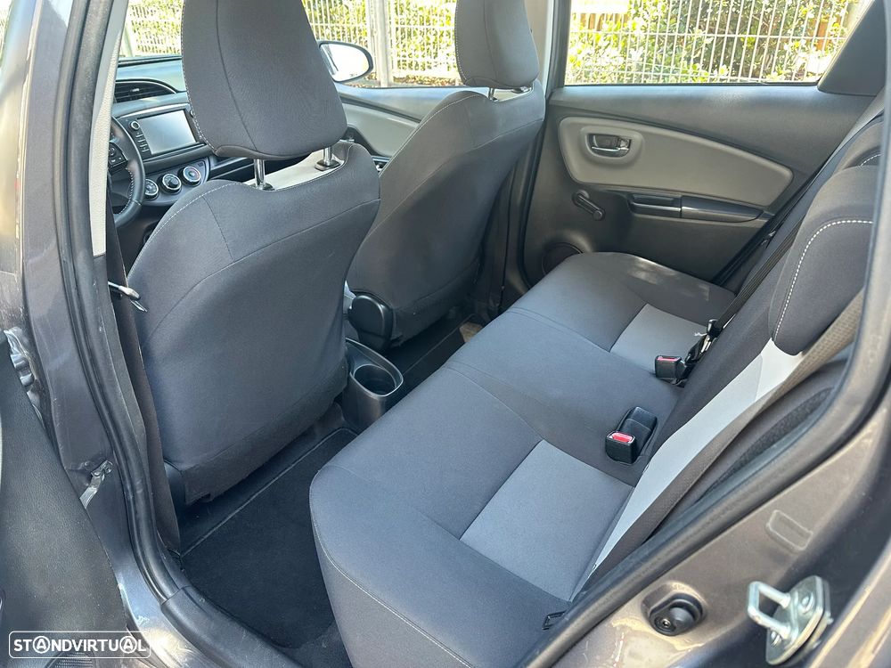 Toyota Yaris 1.0 VVT-i Comfort+P.Style - 12