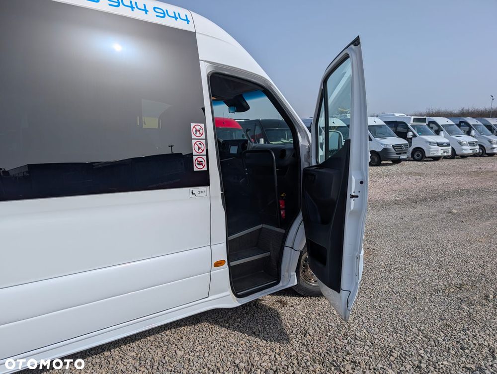 Mercedes-Benz Sprinter 517 - 13