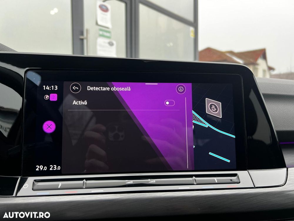 Volkswagen Golf - 23