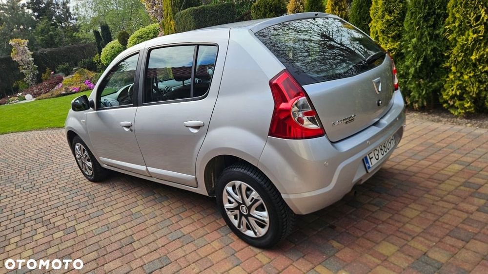 Dacia Sandero 1.6 Laureate - 6